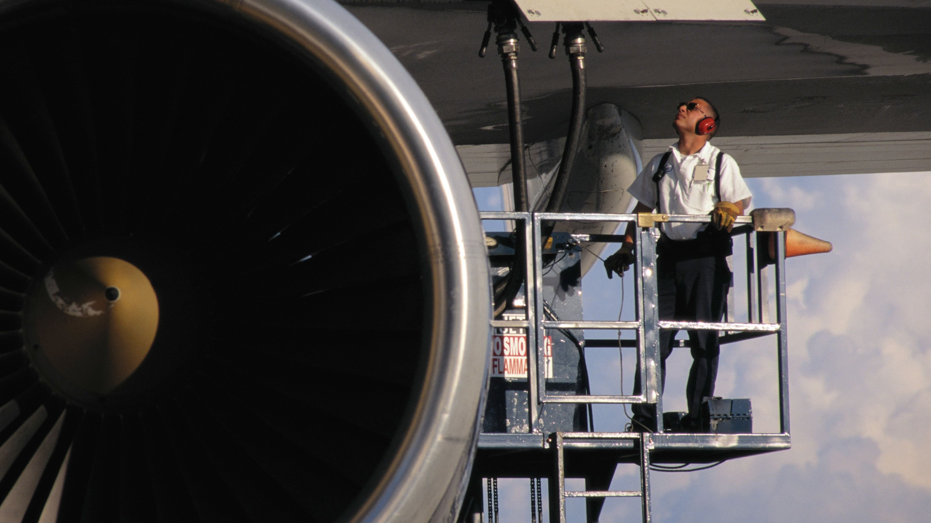 Luftfahrt: M&uuml;ssen Jets bald wegen Kerosinmangels am Boden bleiben?