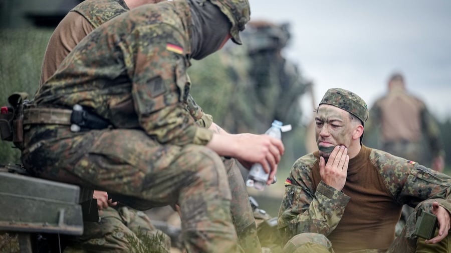 Bündnisverteidigung: Deutsche Panzerbrigade übt erstmals Gef