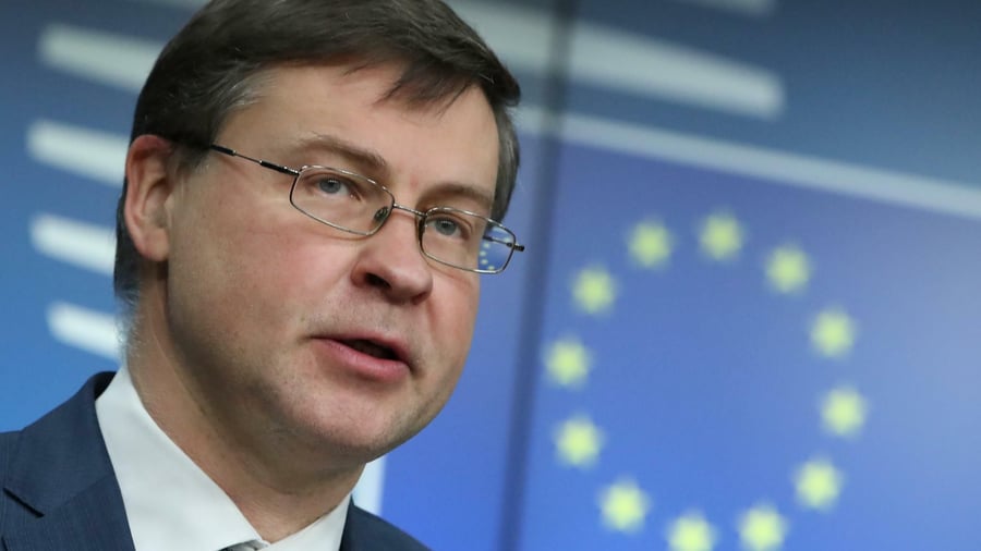Milliardenkredit: EU knüpft Teil der Ukraine-Hilfen an unpopuläre Steuerreform