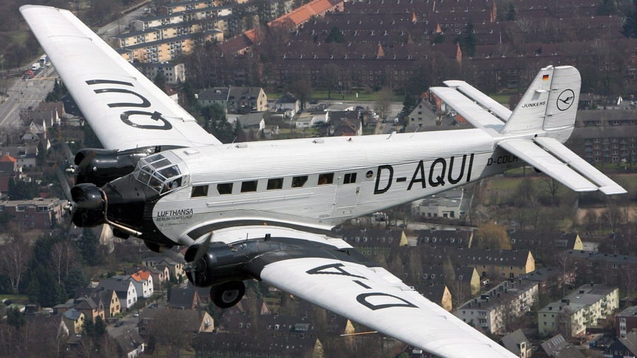 Geschichte der Lufthansa : Letzte Station Museum: „Tante Ju“ bei Lufthansa angekommen