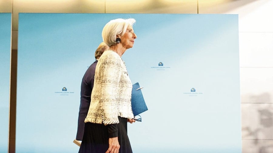 +++ EZB +++: Jetzt live: EZB-Chefin Lagarde erklär