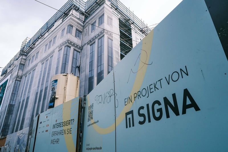 Insolvenzverfahren Sparkasse Esslingen schreibt Kredit an Signa Sports komplett ab