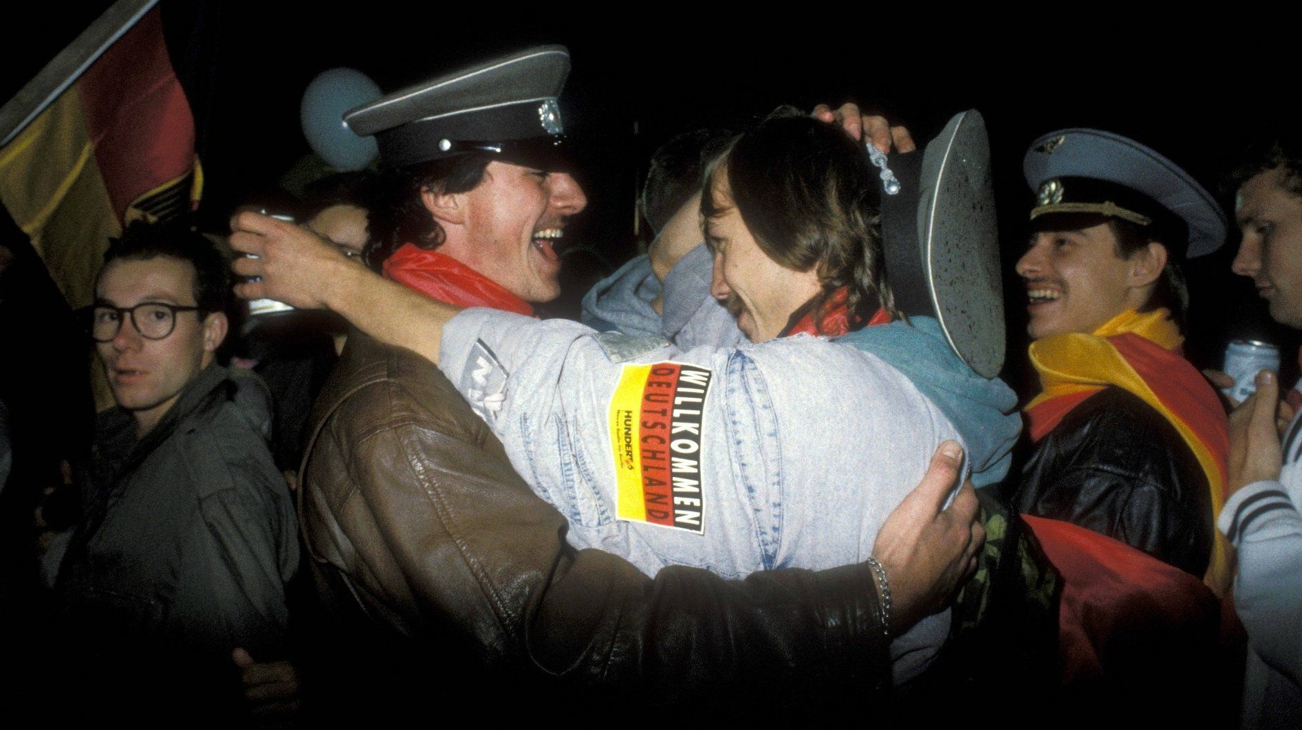 Bericht zur Einheit. Ostdeutsche fühlen sich als Bürger zweiter Klasse