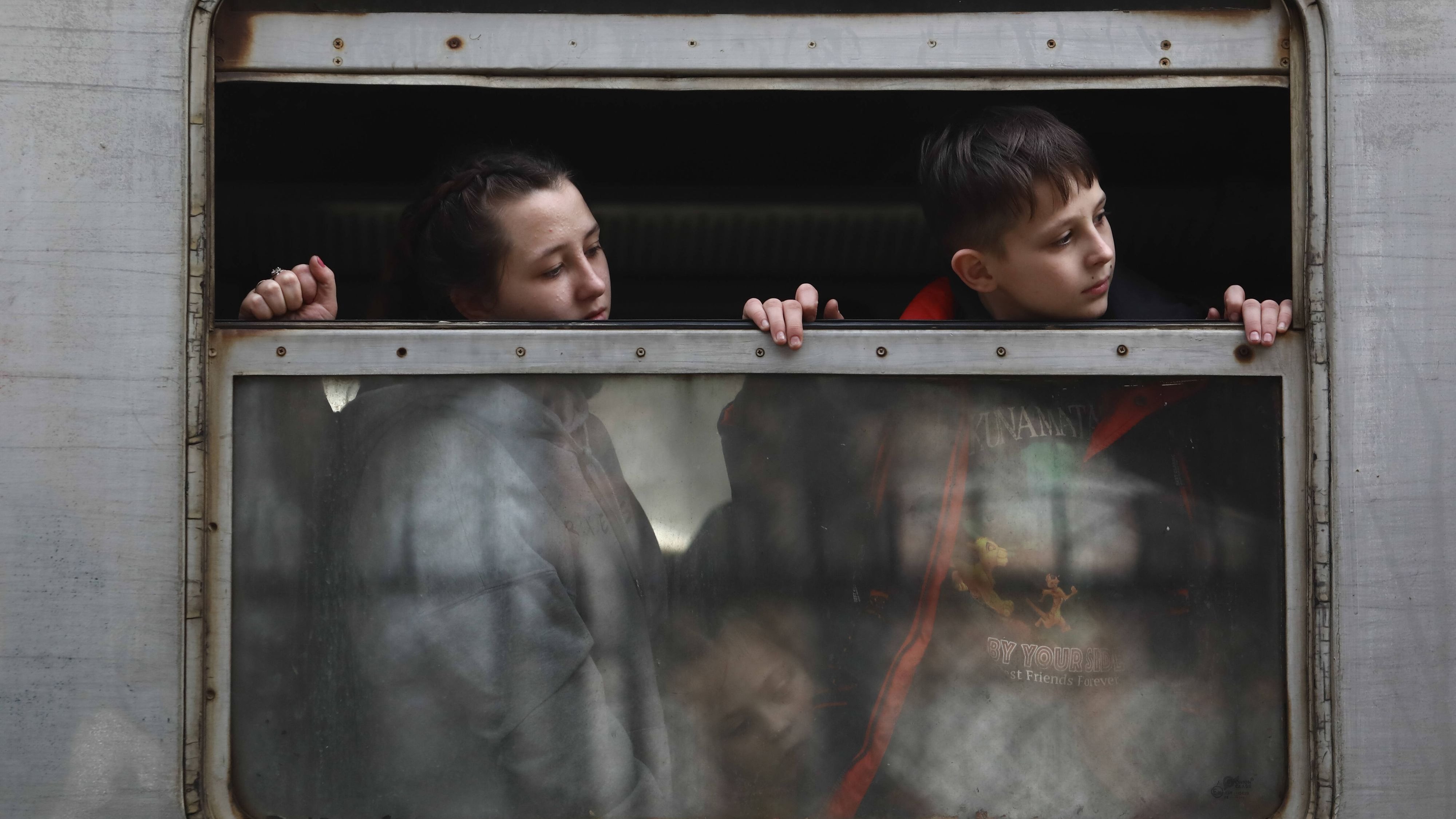 Ukraine: Zwischen Krieg und Schienen &ndash; Zugreise durch ein verwundetes Land