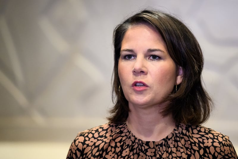 Interview: Außenministerin Baerbock unterstützt mögliche EU-Zölle gegen China