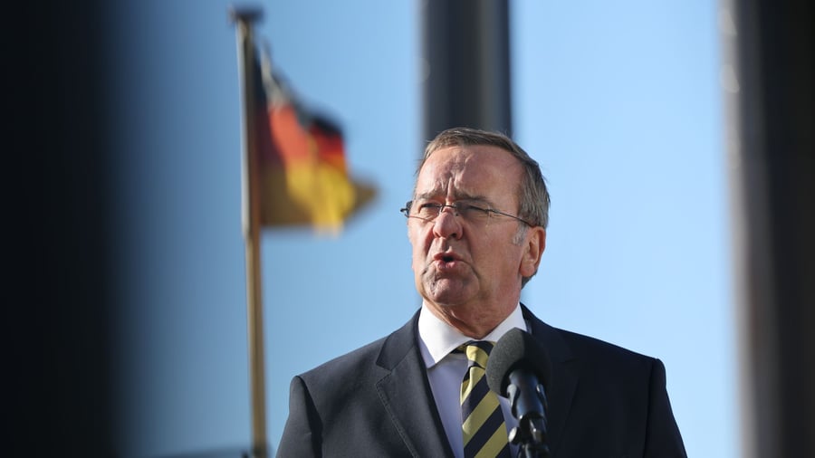 Debatte um Hormus-Einsatz: Pistorius verlegt Minensucher vorsorglich ins Mittelmeer