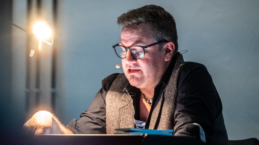 Michael Kobr  : „Ein entspannter Umgang mit Geld erleichtert das Verdienen enorm“