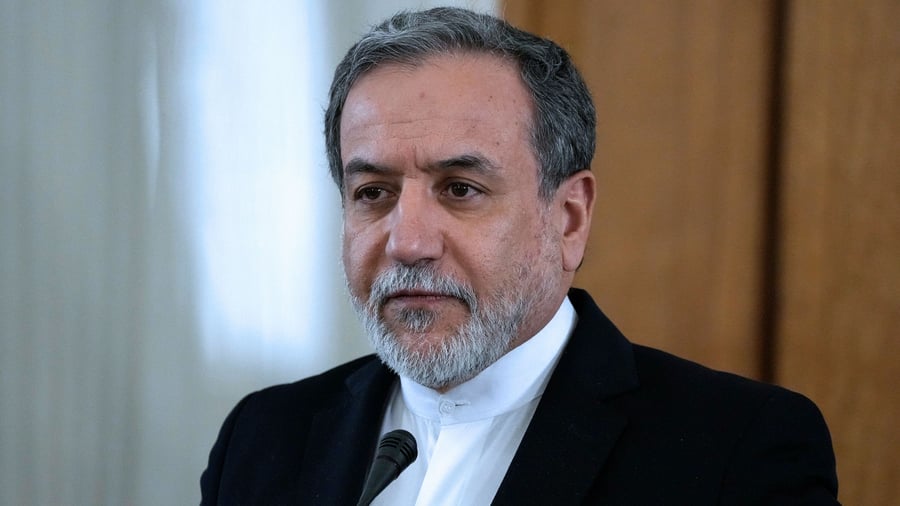 +++ Iran-Krieg +++: Iranischer Außenminister verlässt Islamabad