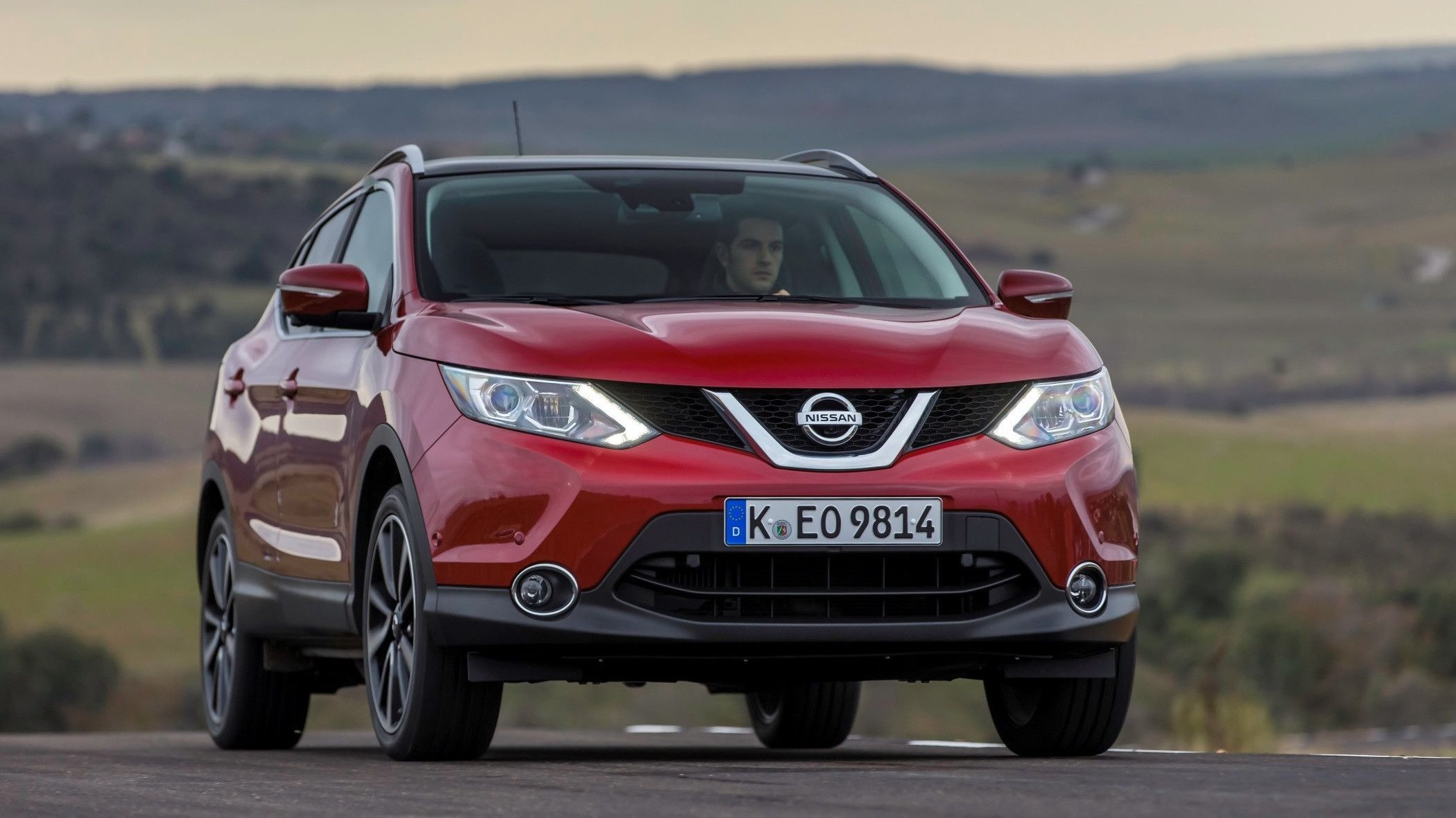 Spannende Nissan Online Shop Bildernull