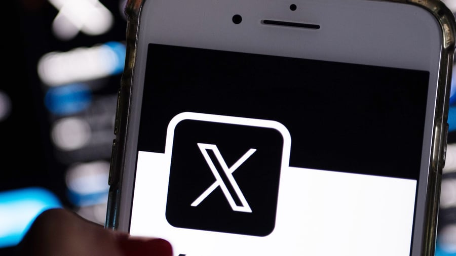 Internet: #WirVerlassenX: Parteien wenden sich von Musks Plattform ab