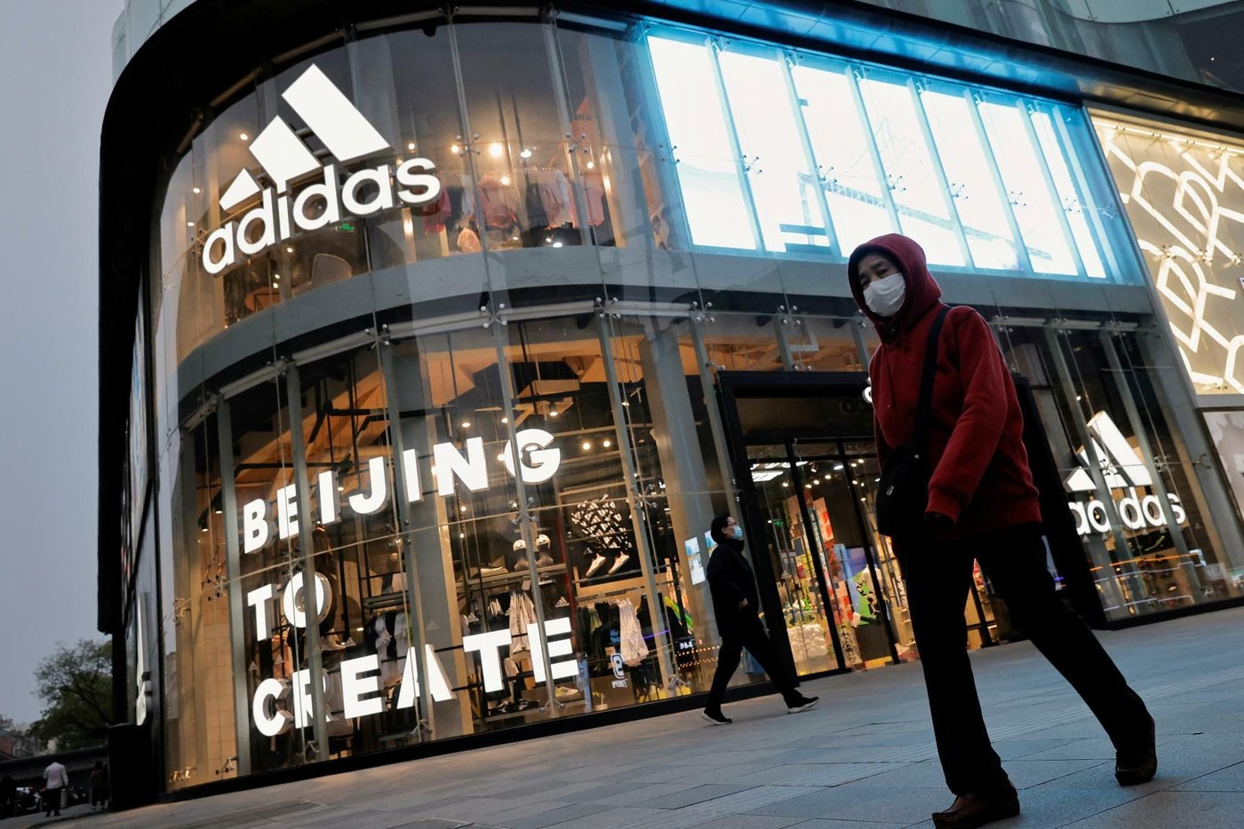Adidas Quartalszahlen Umsatz in China bricht ein