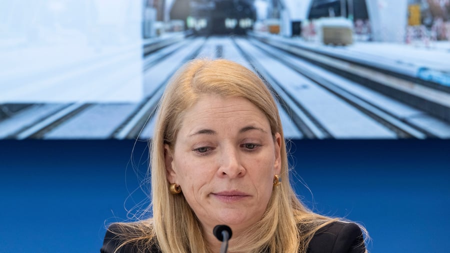 Deutsche Bahn: „Organisierte Verantwortungslosigkeit“: Bahnchefin rügt frühere Leistungsmängel im Management