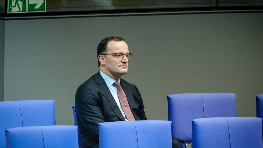 Rücktritt von Spahn: Familie statt Fraktion: Abrupter Sturz eines Aufsteigers