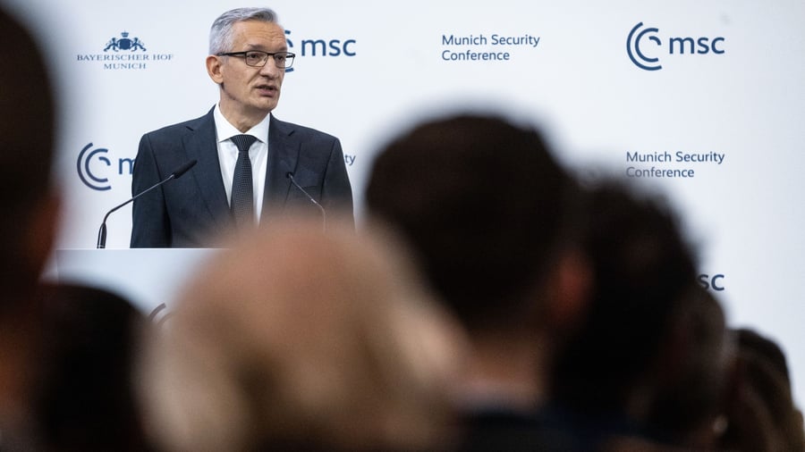 Sicherheitskonferenz: „Damit die andere Seite den Schmerz spürt“ – BND will härteren Kurs gegen Russlands hybriden Krieg