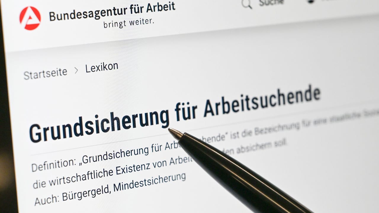 Langzeitarbeitslosigkeit: 1,4 Millionen Arbeitslose seit mindestens fünf Jahren im Bürgergeld