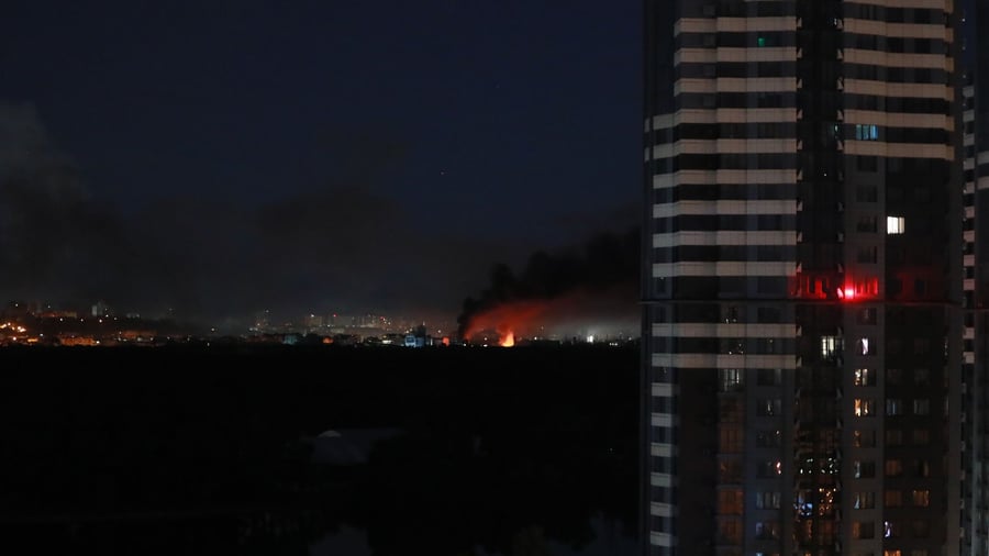 Ukraine-Krieg: Massive russische Luftangriffe auf Kiew: Tote und Verletzte