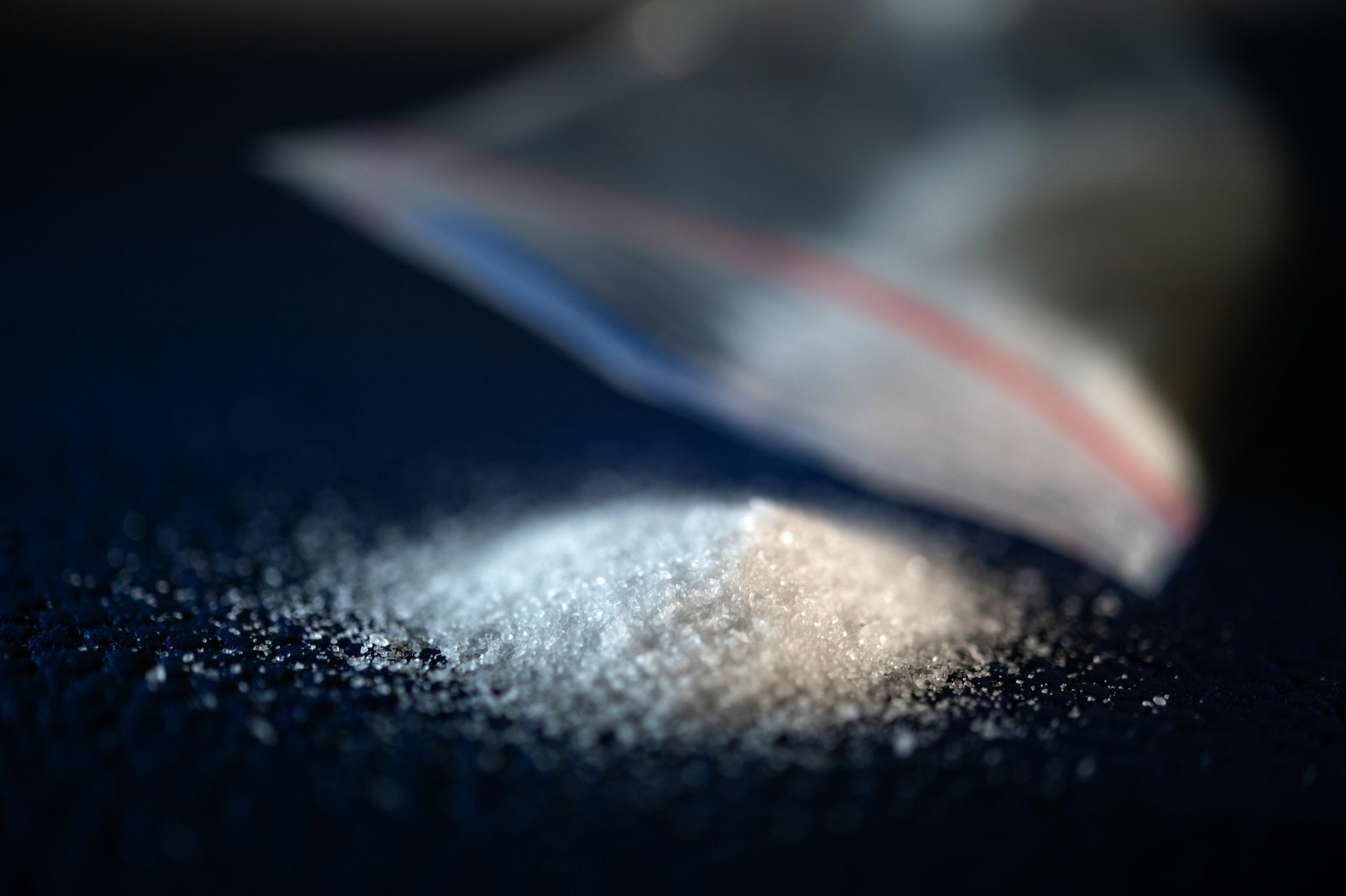 Synthetische Drogen: Stärker als Heroin: So gefährlich sind  Forschungschemikalien