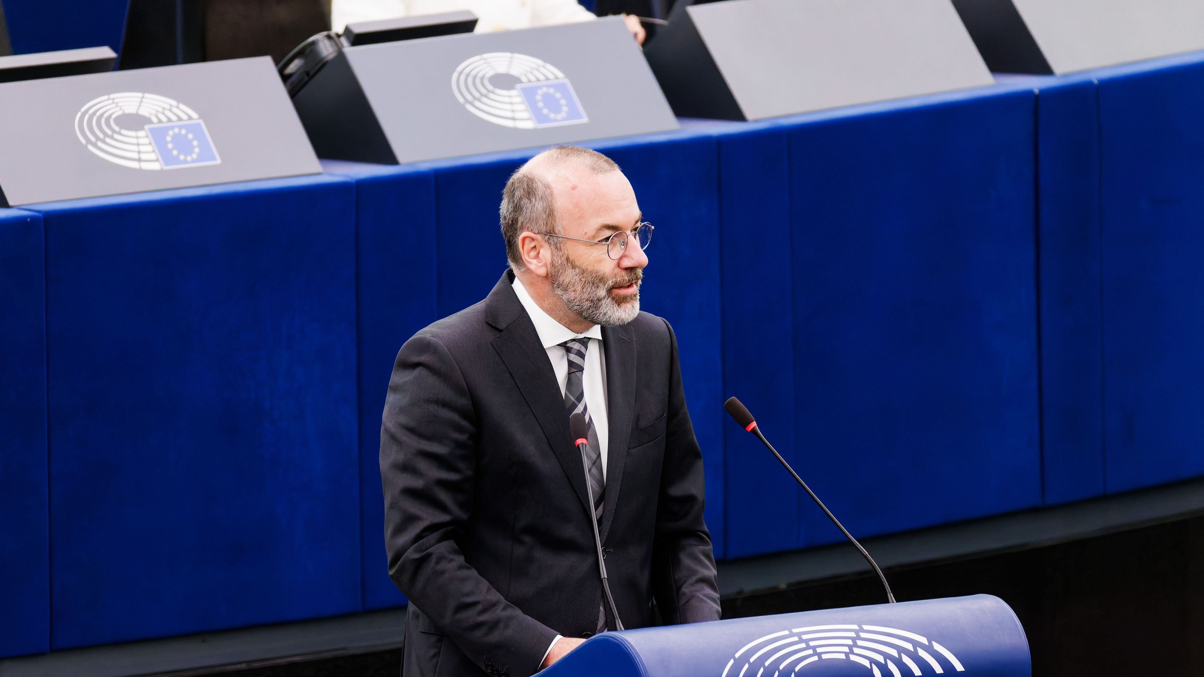 Autobauer: Industrie und EVP wollen Verbrenner-Aus noch st&auml;rker aufweichen