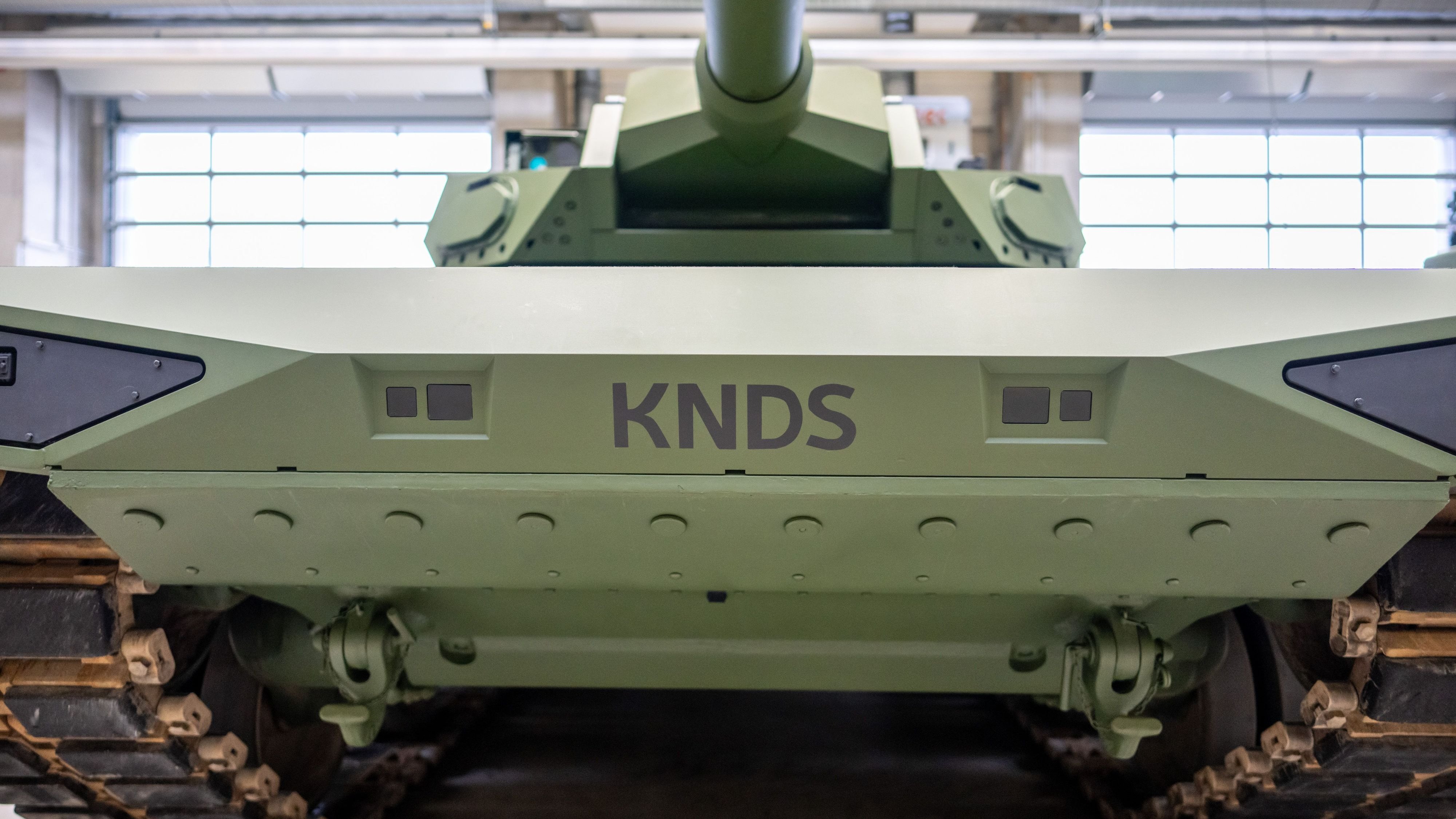 Rüstung: Panzer, Politik und Familien – darum geht KNDS 2026 an die Börse