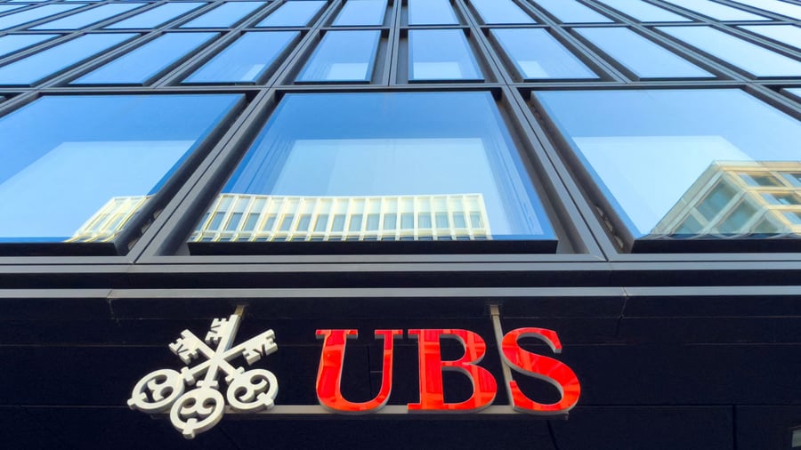 Banks: UBS Examines the Impact of First Brands' Bankruptcy on Its Own Funds