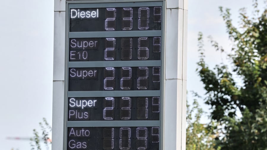 Mobilitätskosten: Spritpreise: Hessen und NRW besonders teuer
