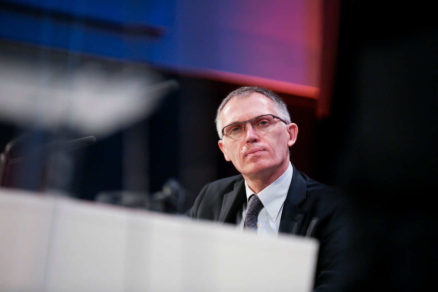 Car industry: Opel parent company Stellantis drastically lowers profit ...