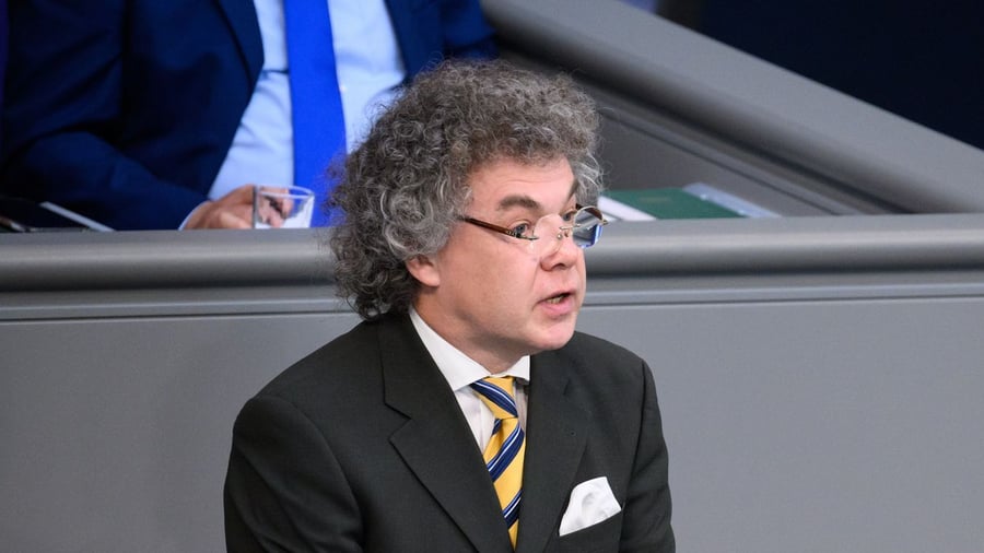 +++ Bundespolitik +++: AfD-Mann Moosdorf droht Strafe nach Attacke auf Frohnmaier