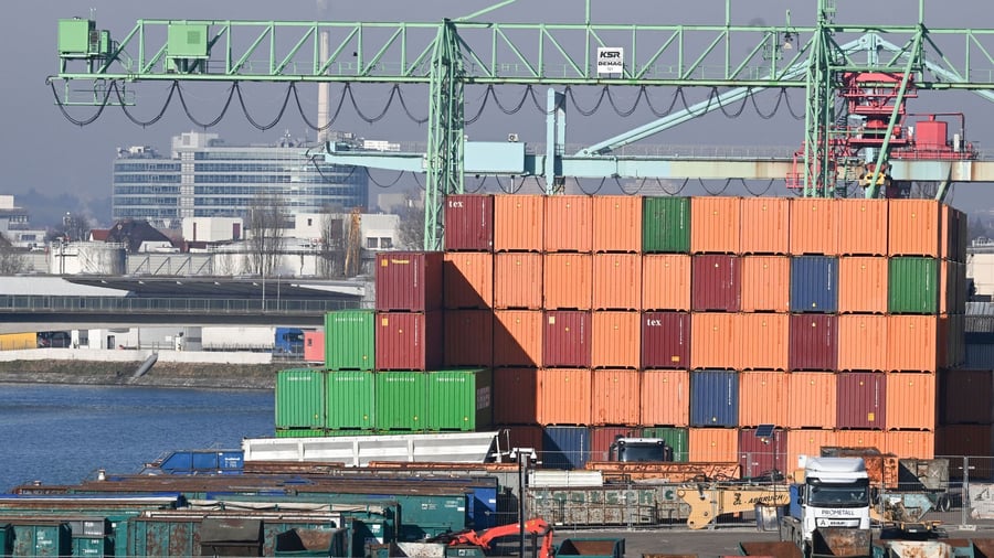 Exportstatistik: Deutsche Iran-Exporte schon vor Kriegsausbruch fast halbiert