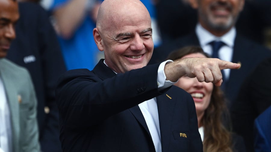 Fußball-WM: „Er denkt, über ihm ist nur noch Gott“: Ex-Fifa-Reformer rechnet mit Gianni Infantino ab