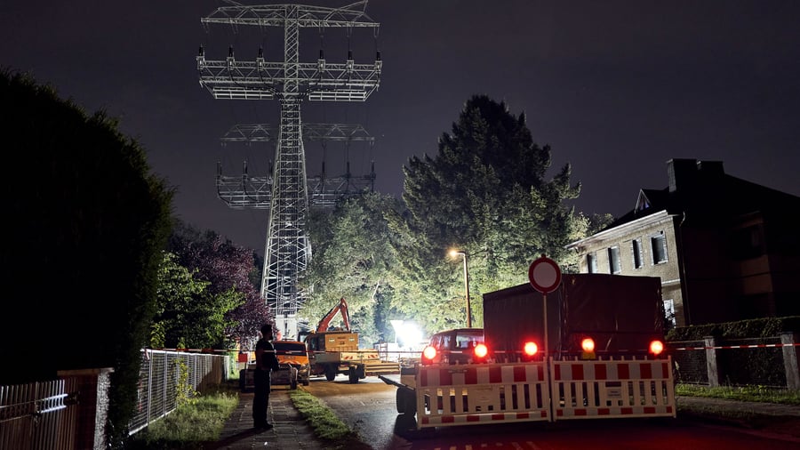 Linksextremismus: Razzia nach Anschlag auf Strommasten im September in Berlin