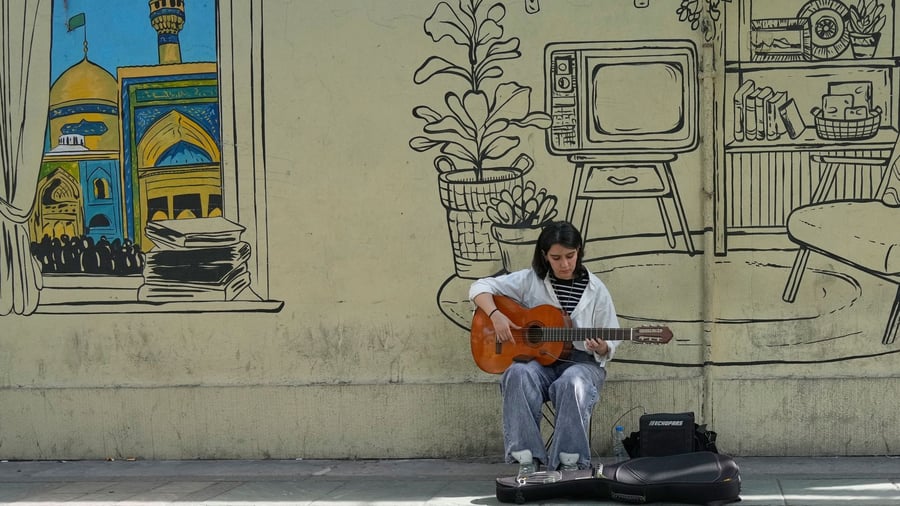 Iran-Krieg: Stockende Verhandlungen: Iraner sorgen sich um Zukunft