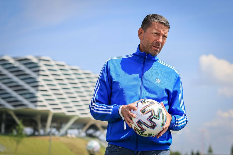 Adidas investor outlet