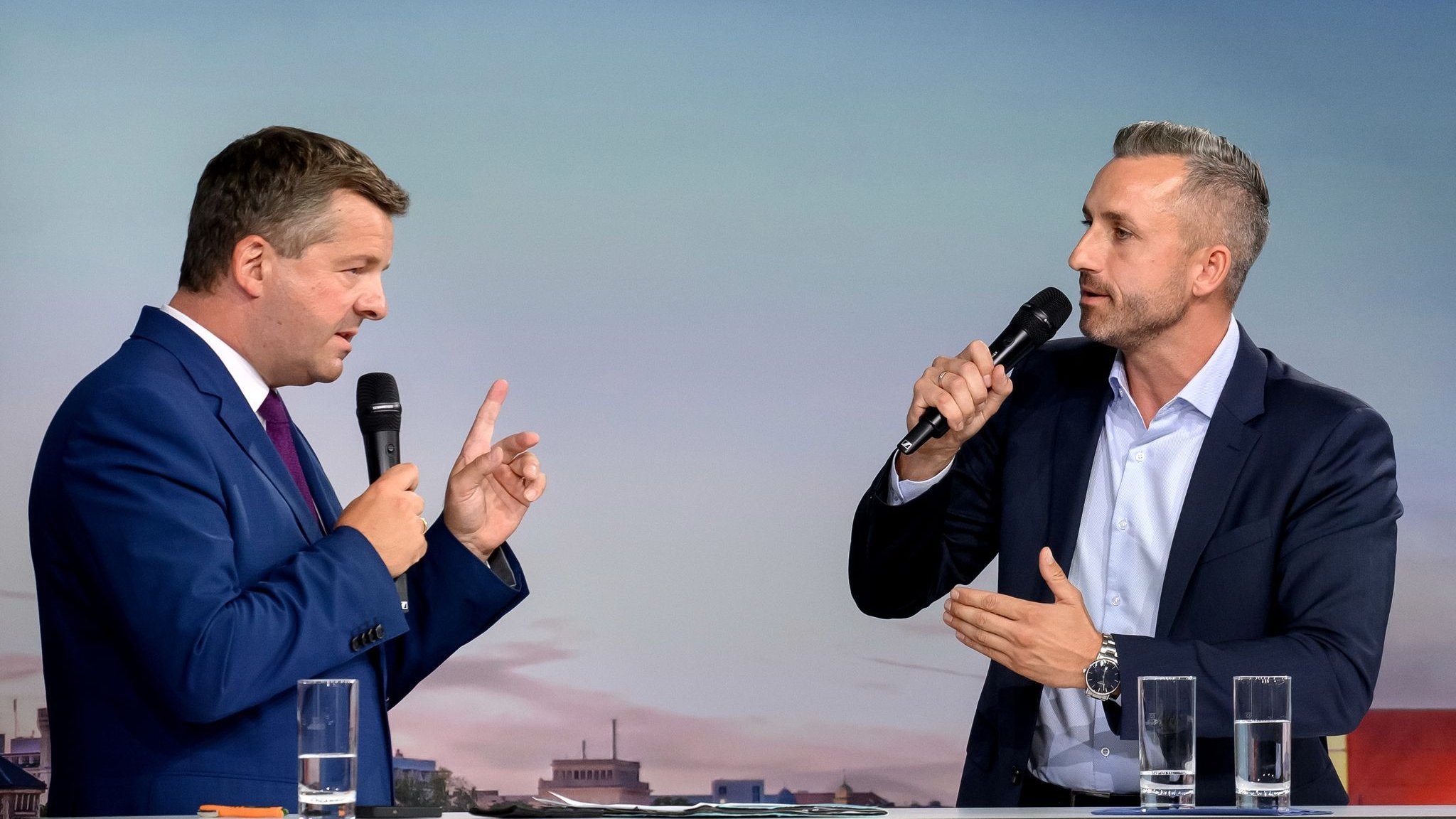 Vor der Landtagswahl: Terror, Energie, Bildung: So lief das Wahlforum in Magdeburg