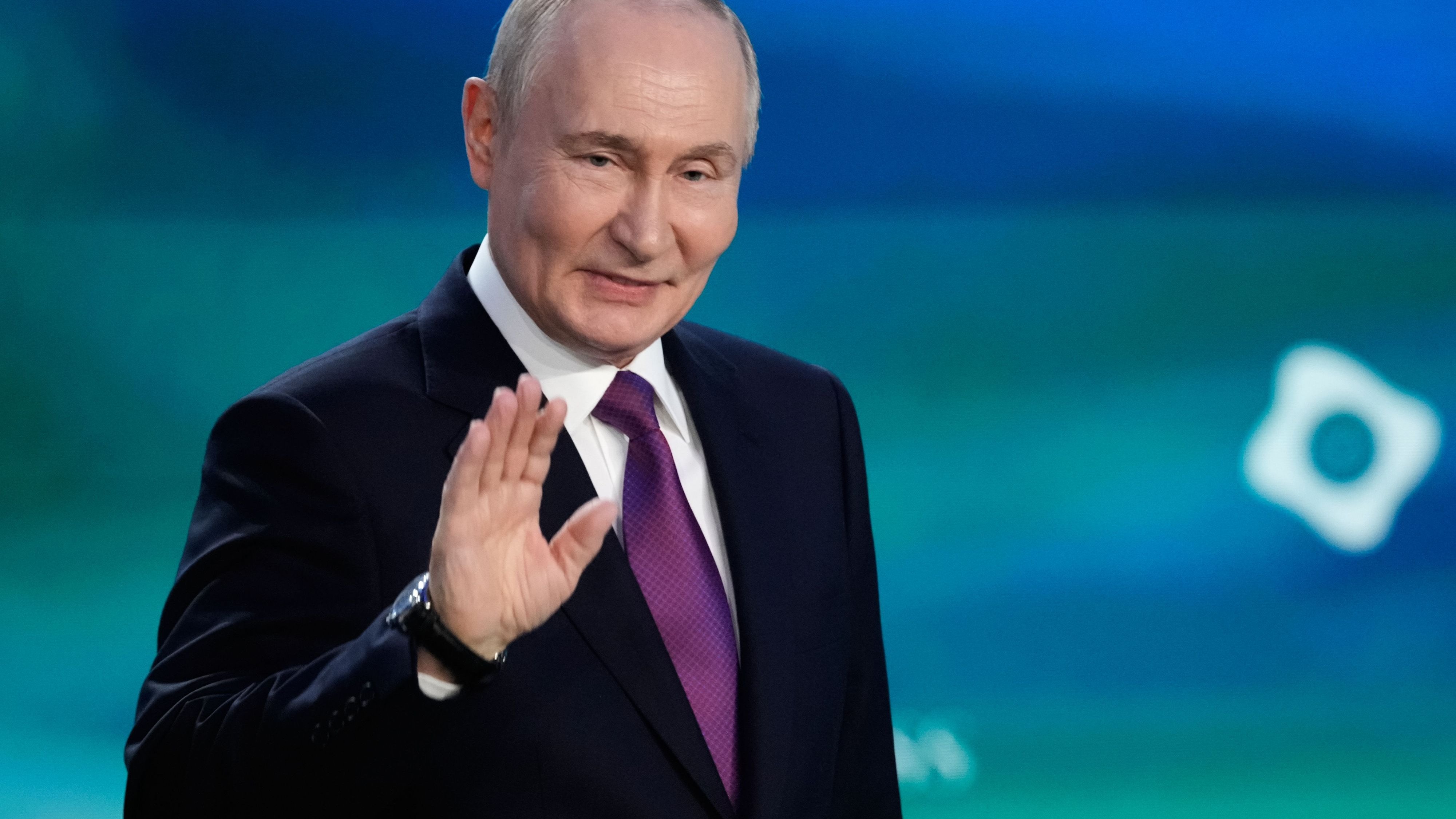 Strategische Partner: Putin sichert neuem iranischem Anf&uuml;hrer Unterst&uuml;tzung zu