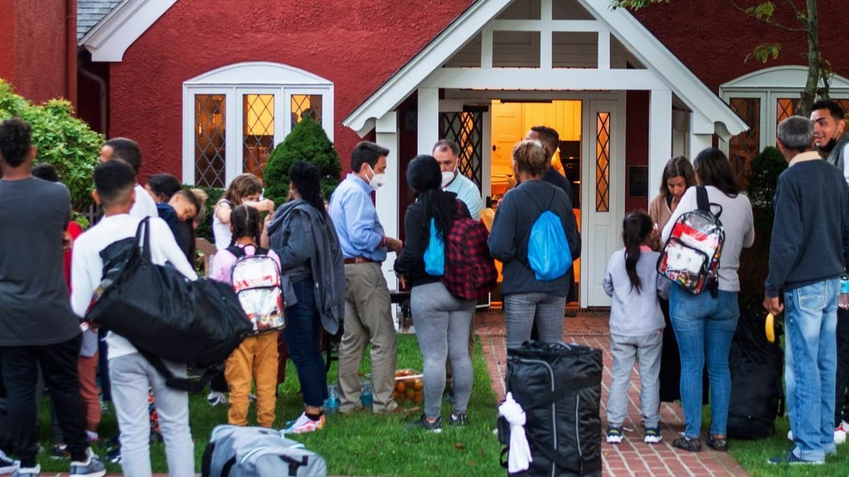 Einwanderer: USA stoppen Einwanderungsanträge von Menschen aus 19 Ländern