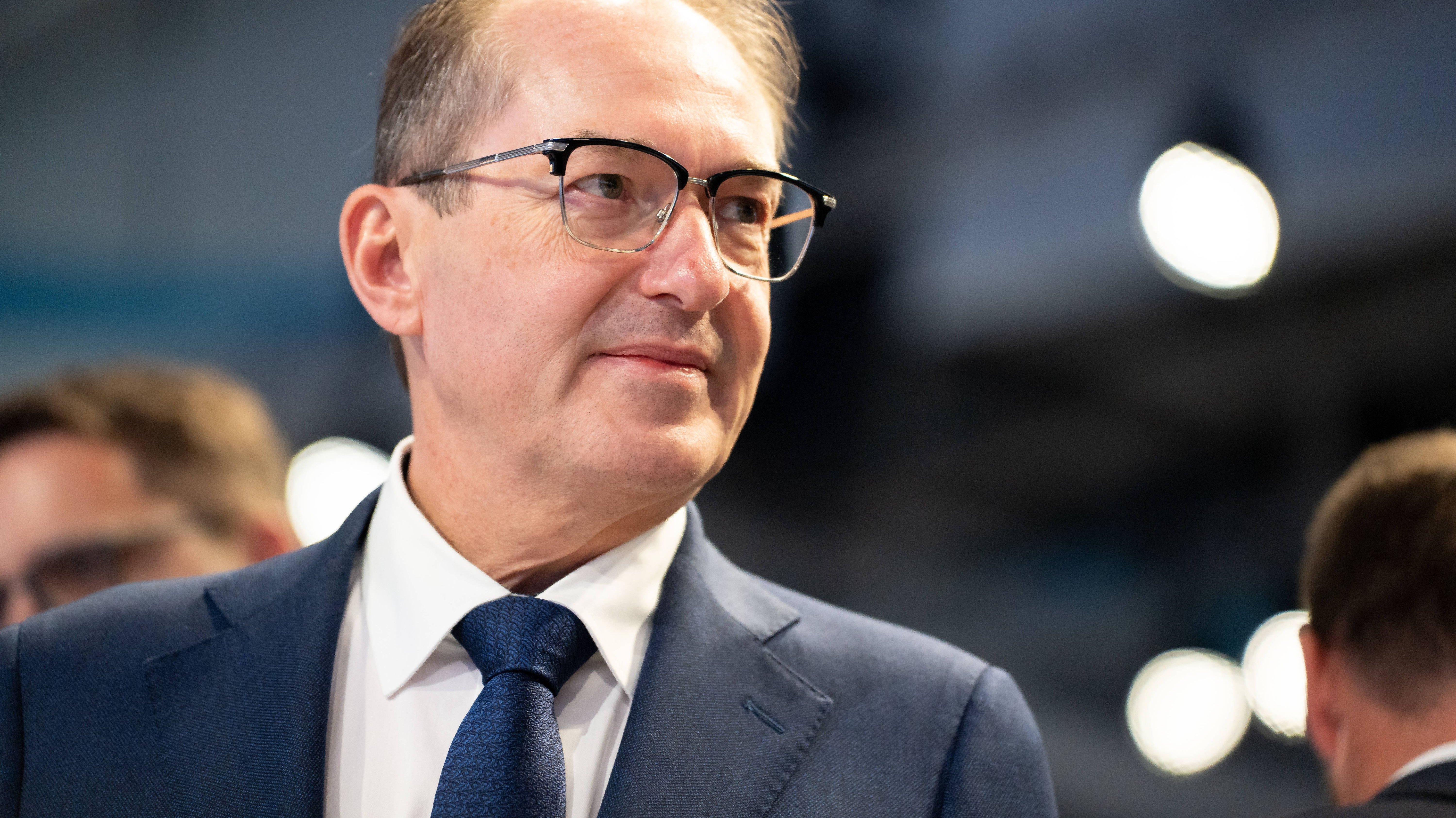 Enteignung: Dobrindt will Vergesellschaftungen komplizierter machen