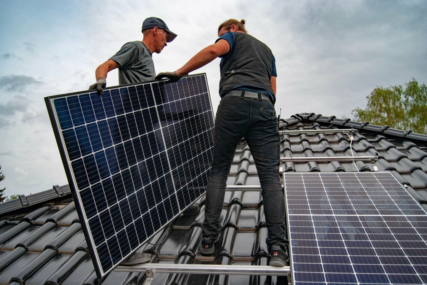 Solarkonzern Enpal holt neuen Manager - Branche fürchtet Nachfragerückgang