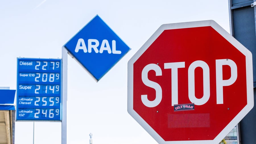 Banken: Irankrieg treibt Kreditkosten für Firmen drastisch nach oben