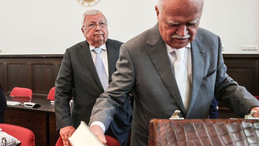 Cum-Ex-Skandal: Olearius droht die Einziehung von 43 Millionen Euro