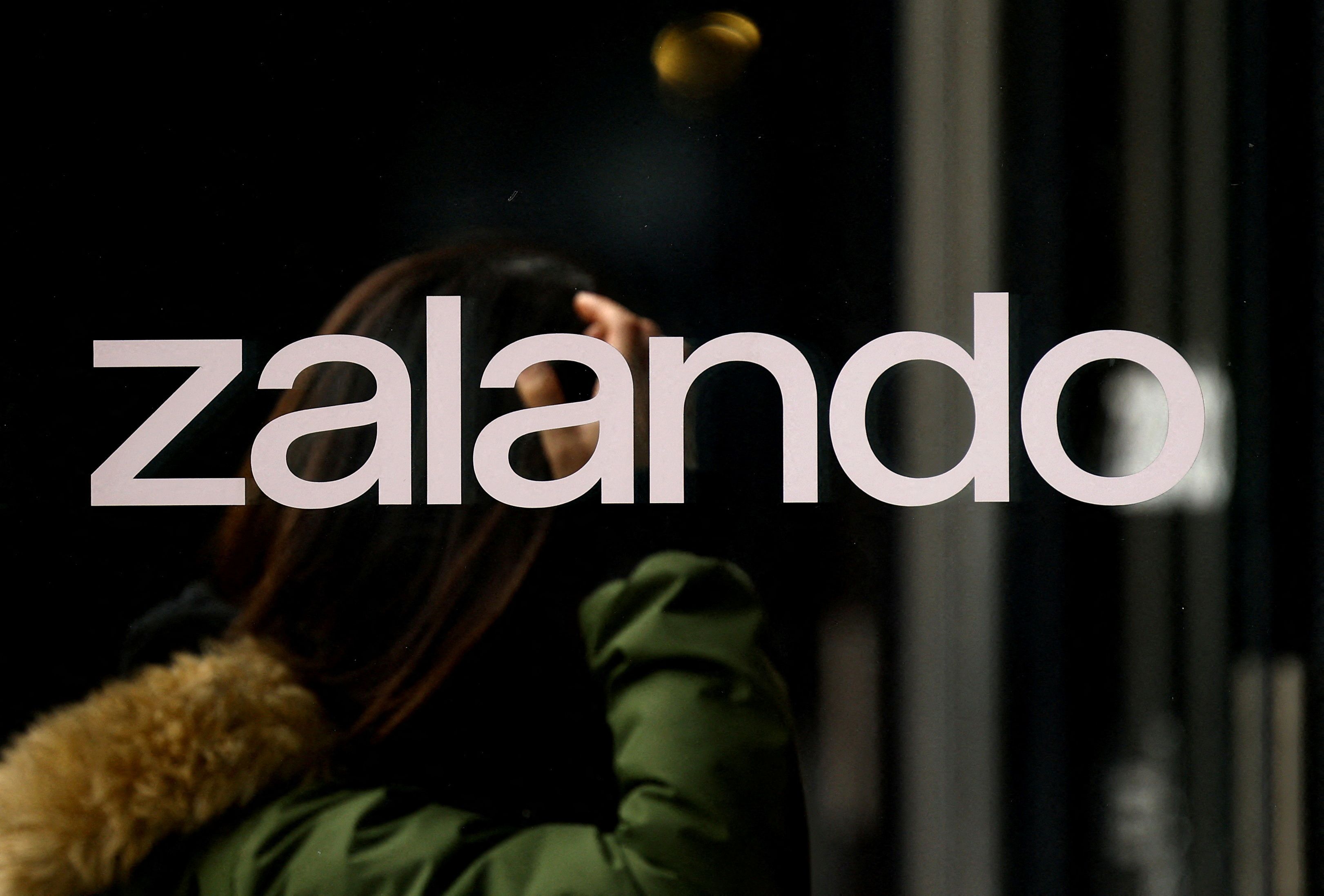 Handel: Zalando wchst dank KI-Einsatz  Aktienkurs steigt krftig