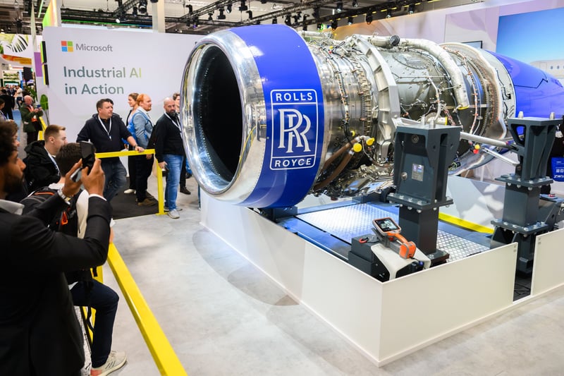 Hannover Messe: Das Jahr der KI in der Industrie? Warum 2025 so  entscheidend ist