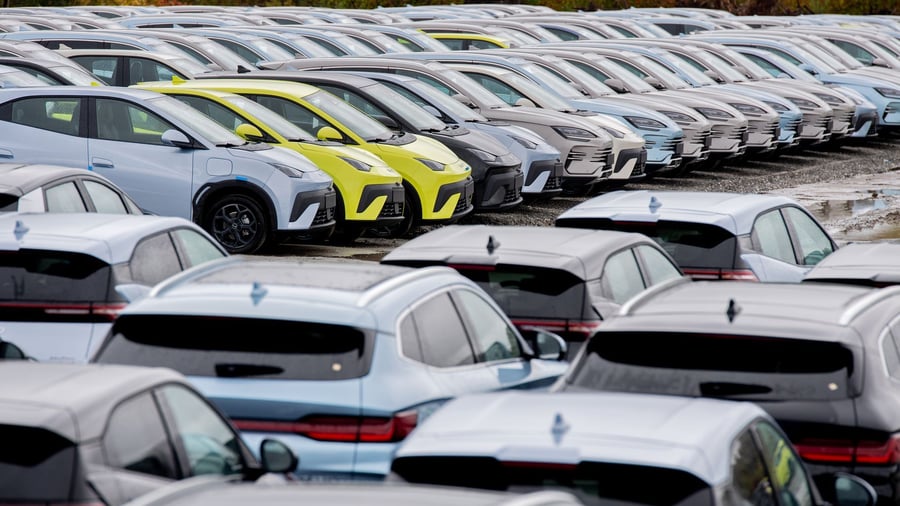 E-Autos: Chinesischer E-Auto-Hersteller mit deutlichem Kursverlust – Chef warnt vor „brutaler Knock-out-Phase“