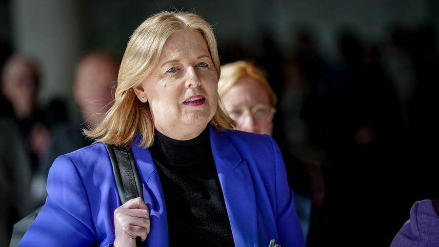 Regierung: Bas gibt auf – Schweitzer folgt als Minister
