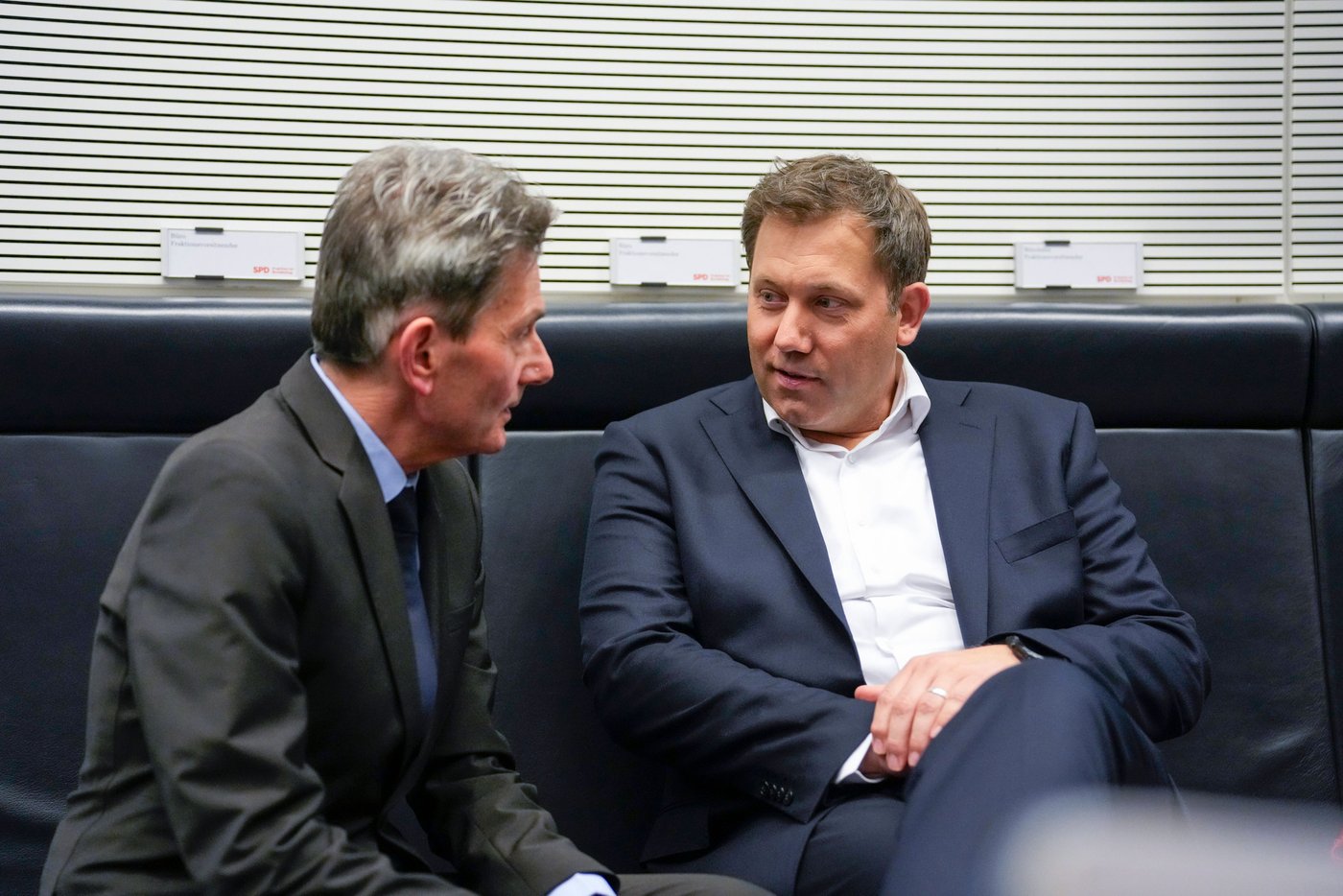 “Get into conversation with Russia” - Left-wing party puts SPD leader ...