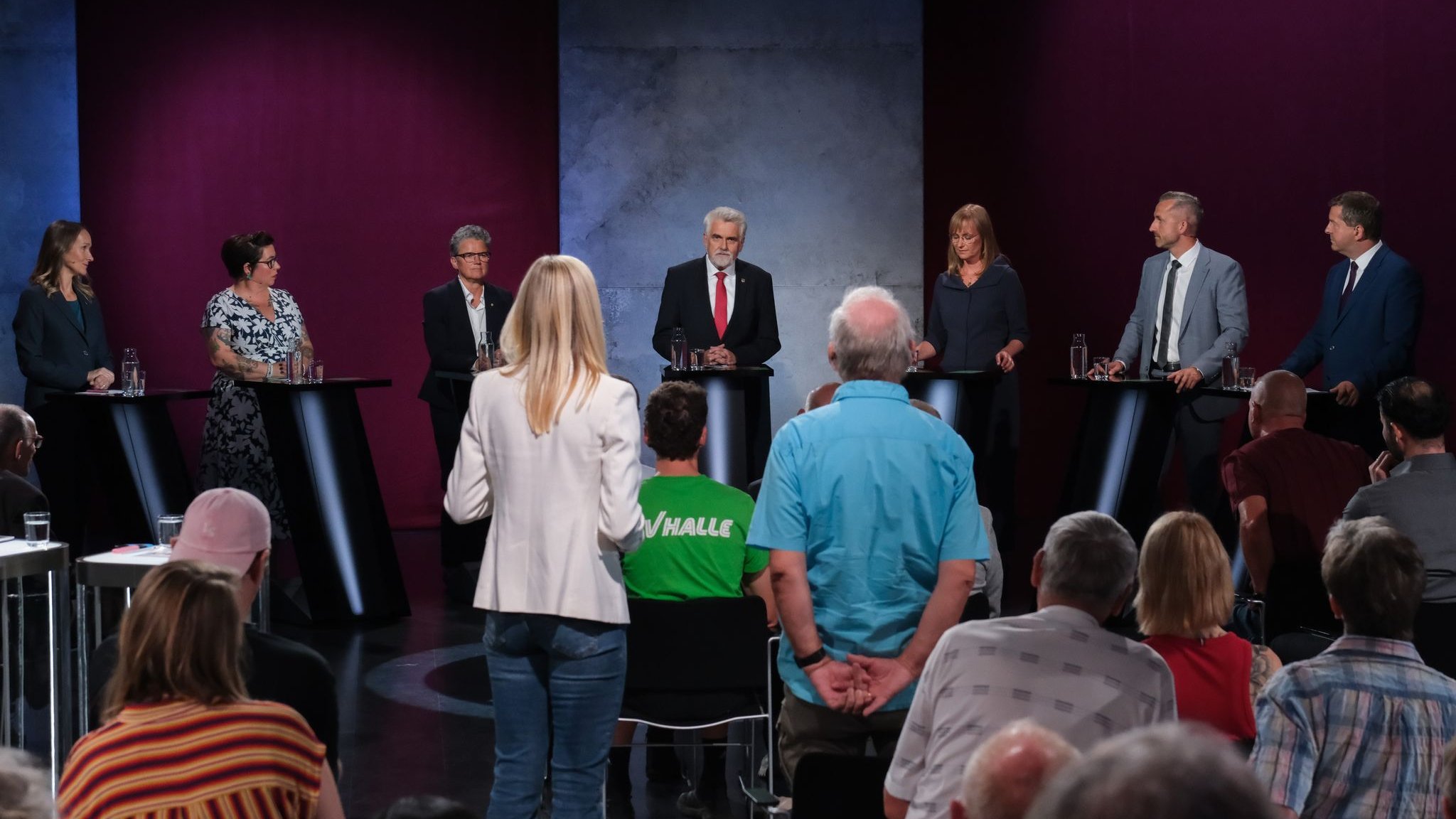 Vor der Wahl in Sachsen-Anhalt: Ein Kaffee mit Herrn Siegmund? So lief die MDR-Wahlarena