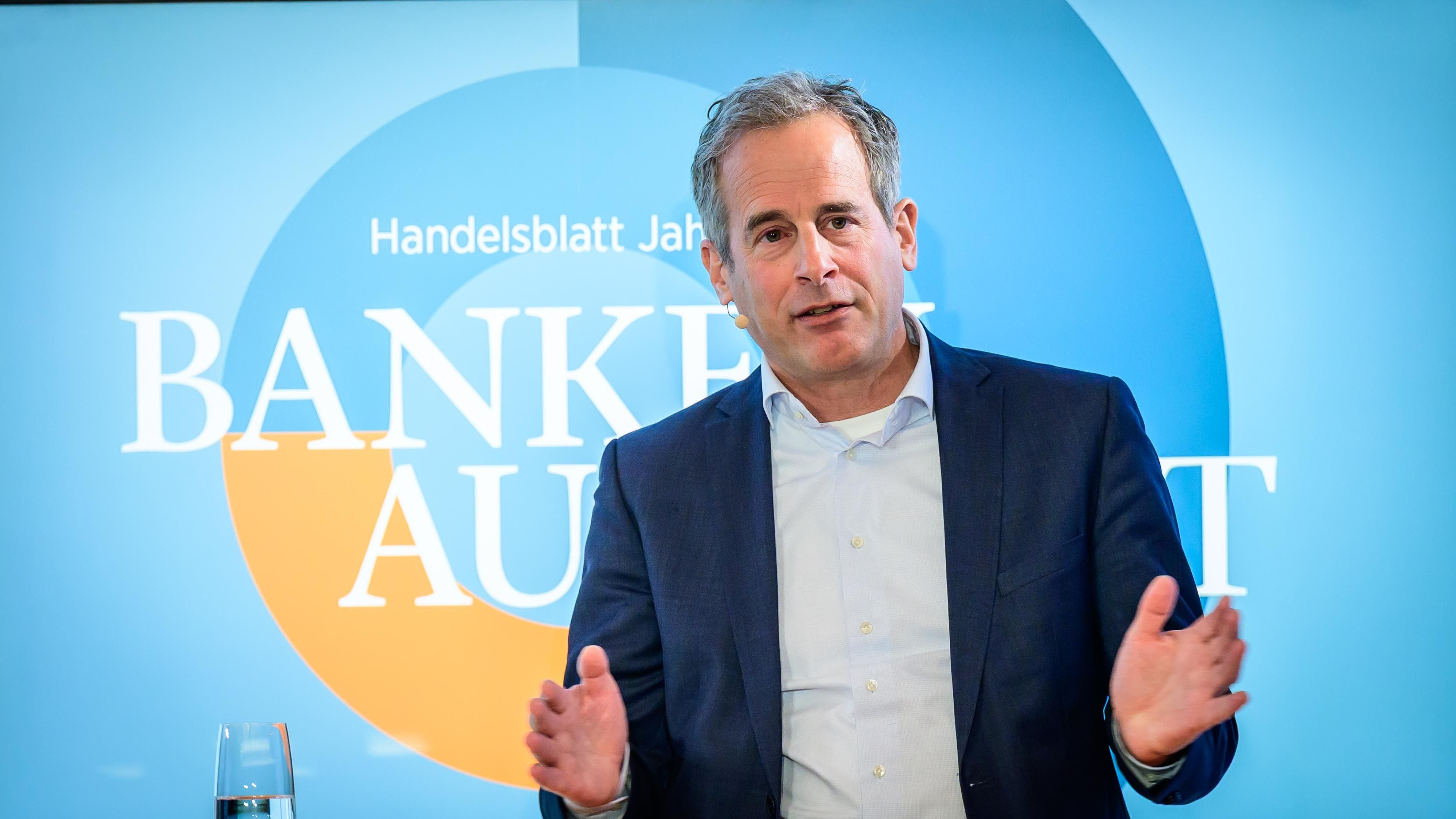 Banken: Bafin warnt: Abflüsse aus Private-Credit-Fonds sind ein „wichtiger Warnschuss“