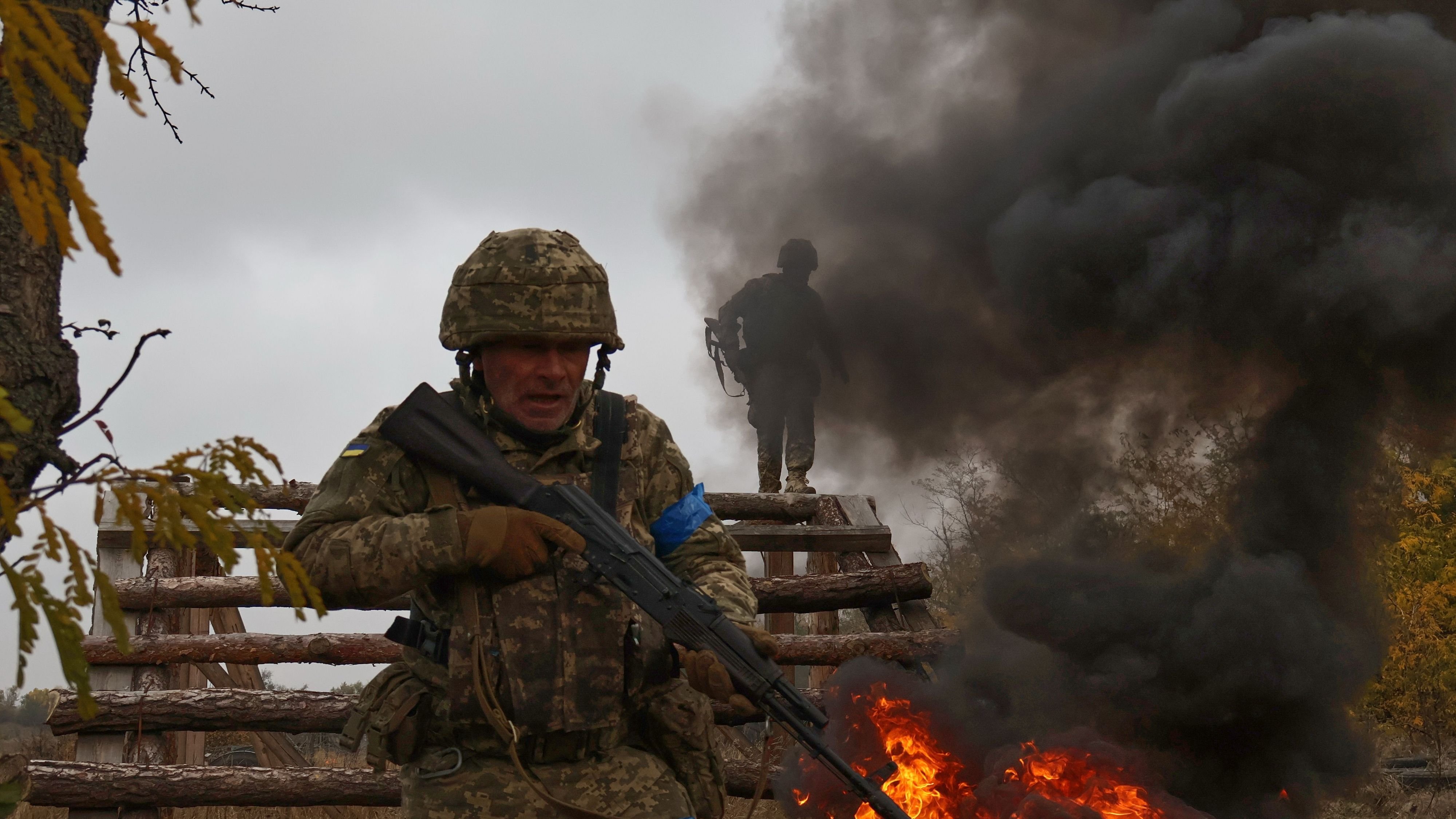 Ukraine-Krieg: Rückzug aus mehreren Dörfern – Südfront unter Druck