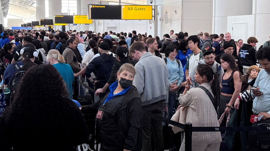 USA: Trump will Bezahlung von Flughafenpersonal per Anordnung durchsetzen