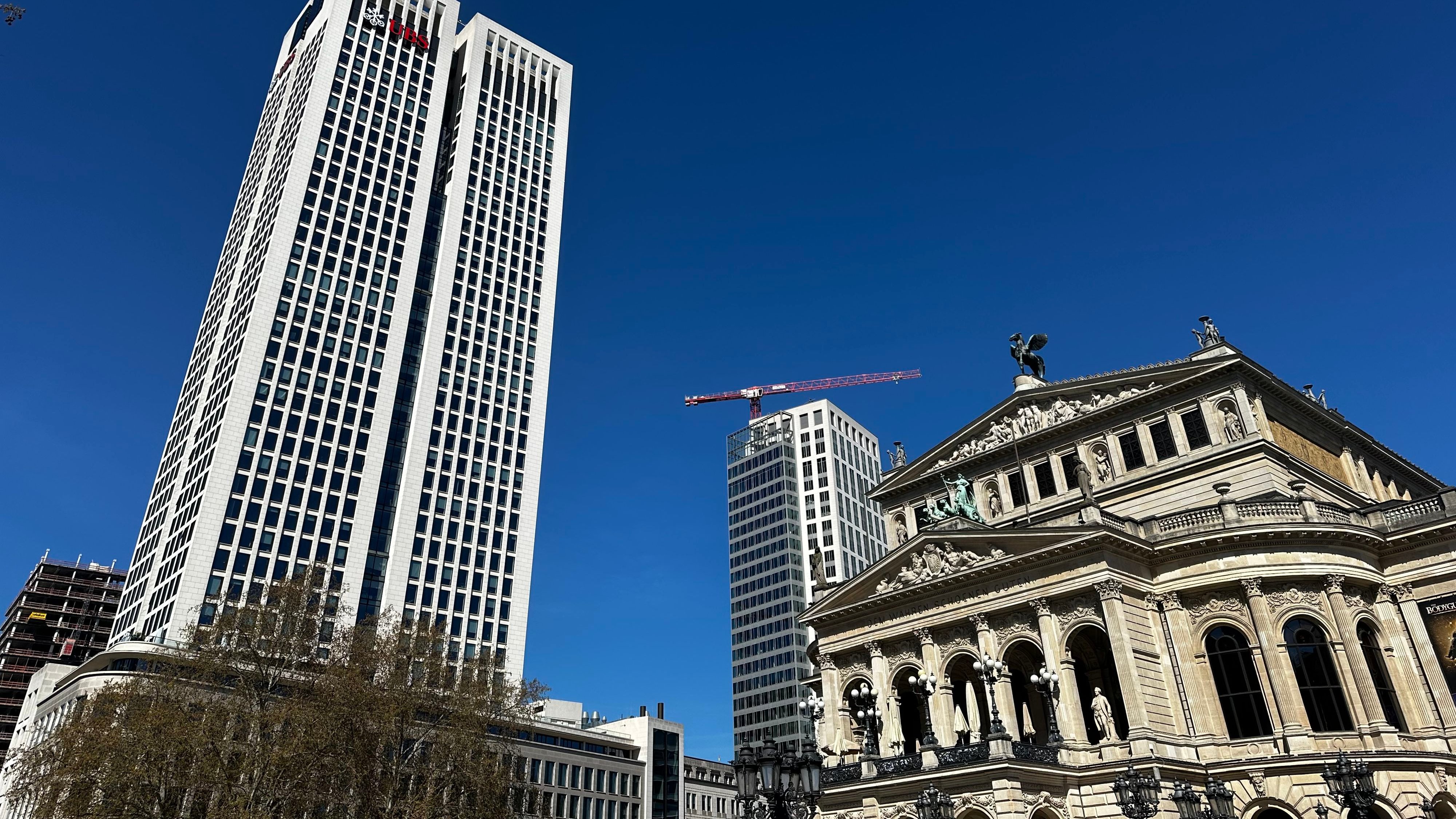 Immobilien: Gr&ouml;&szlig;ter B&uuml;rodeal seit Jahren &ndash; schl&auml;gt der diskrete Herr Schwaiger wieder zu?