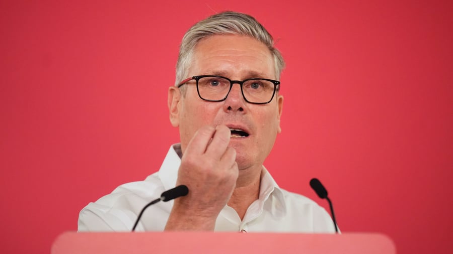 Keir Starmer: „Großbritannien in den Mittelpunkt Europas rücken“ – So kämpft der Premier um sein Amt